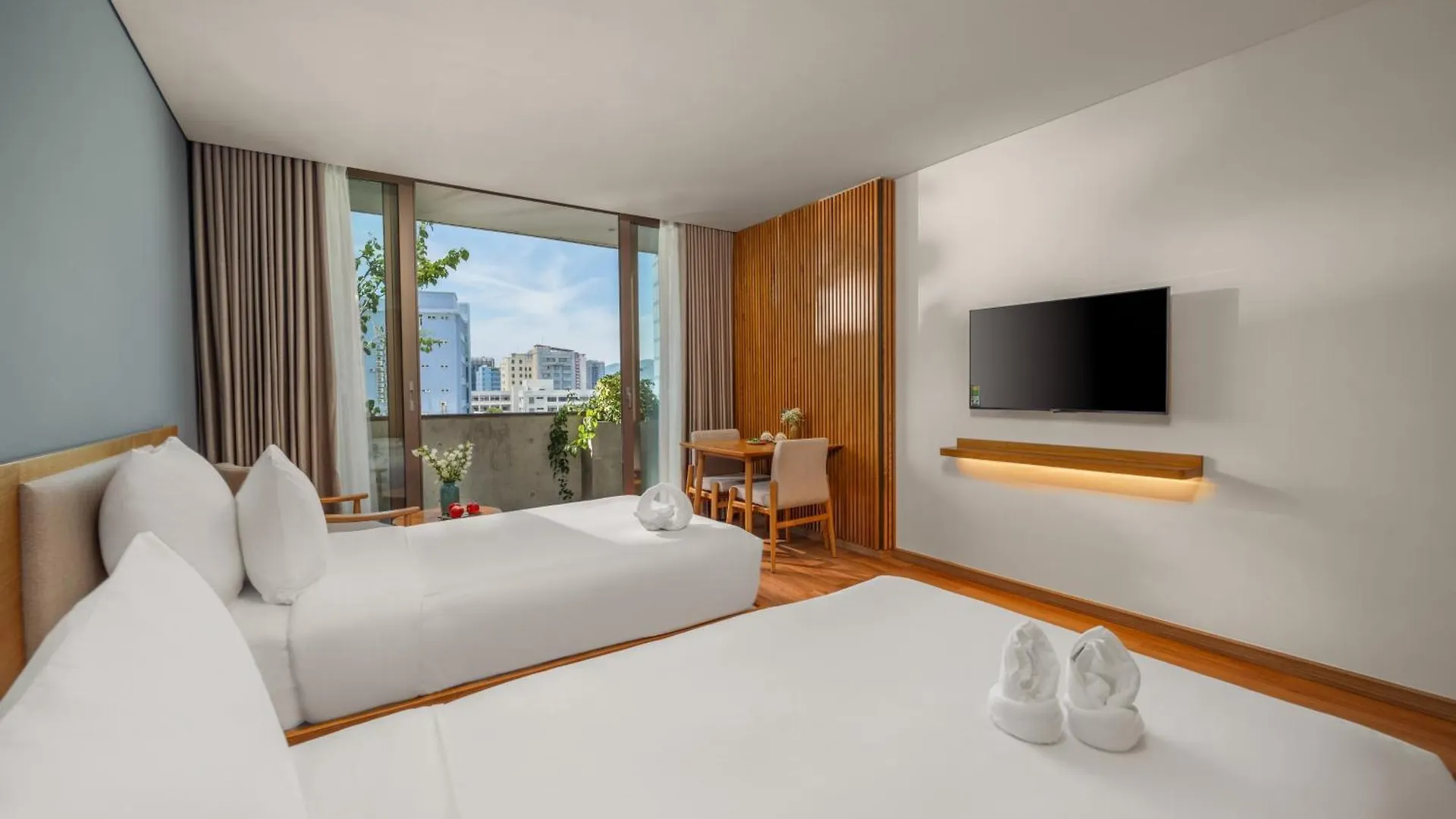 Vernal Hotel & Apartment Da Nang