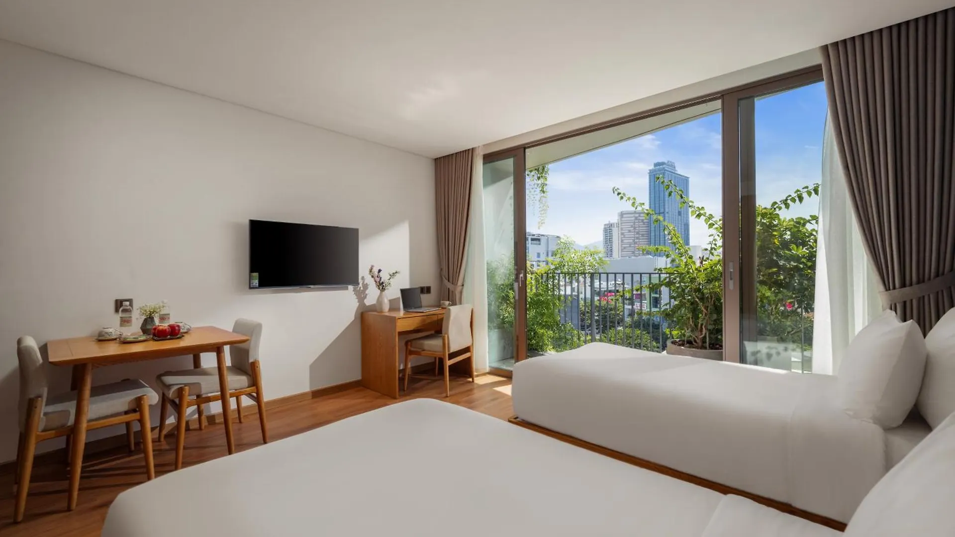 Aparthotel Vernal Hotel & Apartment Da Nang
